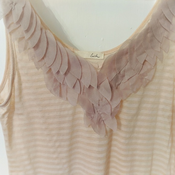 MOVING SALE! ANTHRO | Lush Striped Coral Tank Blouse 💗 - Picture 2 of 5